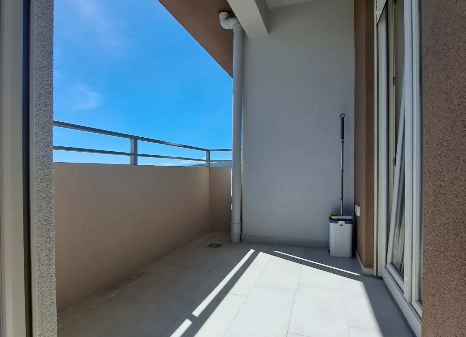 Rent, two bedroom apartment, 69m², Central Point, Podgorica