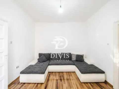 Prodaja, trosoban stan, 68m², Vračar Sve Podlokacije, Beograd - image 4