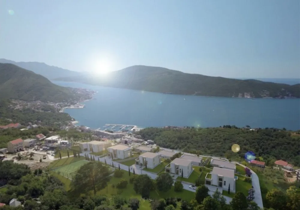 Prodaja, kuća, 232m², Herceg Novi, Crna Gora
