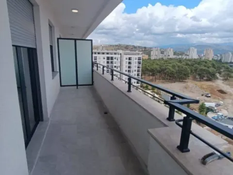 Sale, two bedroom apartment, 59m², Tološi, Podgorica - image 2