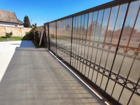 Prodaja, kuća, 505m², Novo Selo, Subotica - image 18