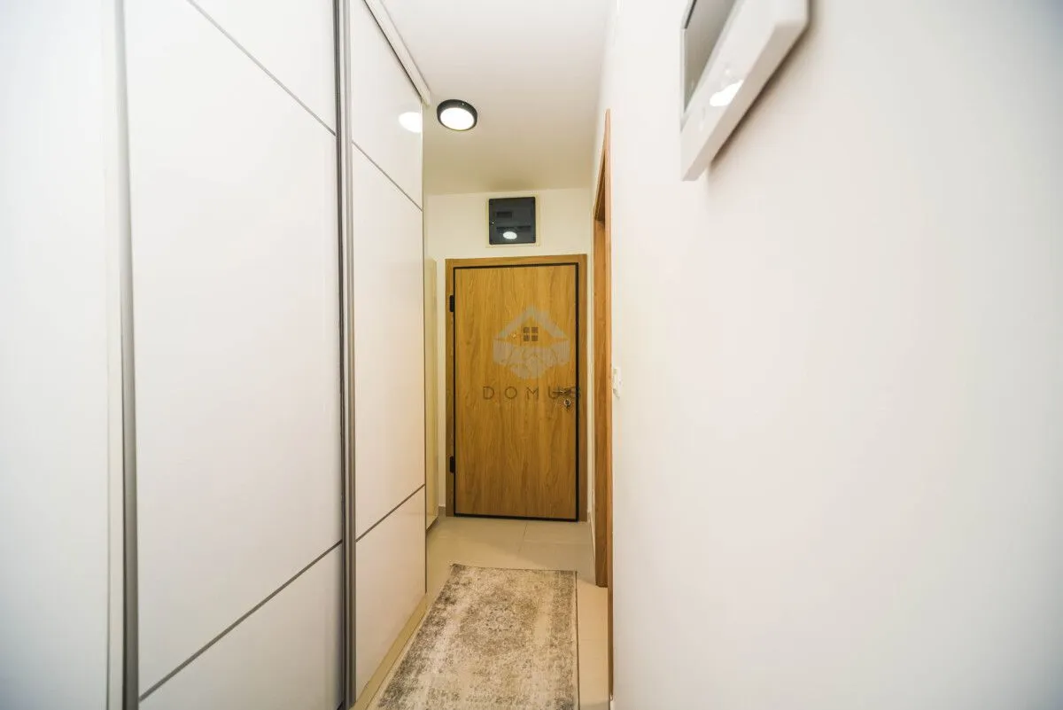 Izdavanje, jednosoban stan, 25m², Master Kvart, Podgorica