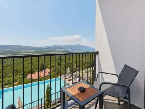 Izdavanje, jednosoban stan, 30m², Kavač, Kotor - image 2