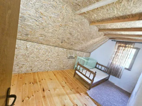 Prodaja, kuća, 70m², Kuči, Podgorica - image 11