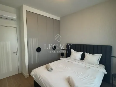 Rent, three bedroom apartment, 79m², Savski Venac, Beograd - image 12