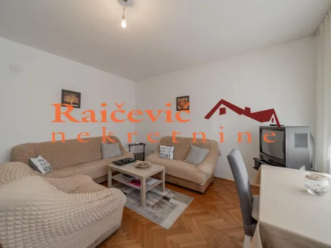 Izdavanje, trosoban stan, 88m², Voždovac, Voždovac Sve Podlokacije - image 2