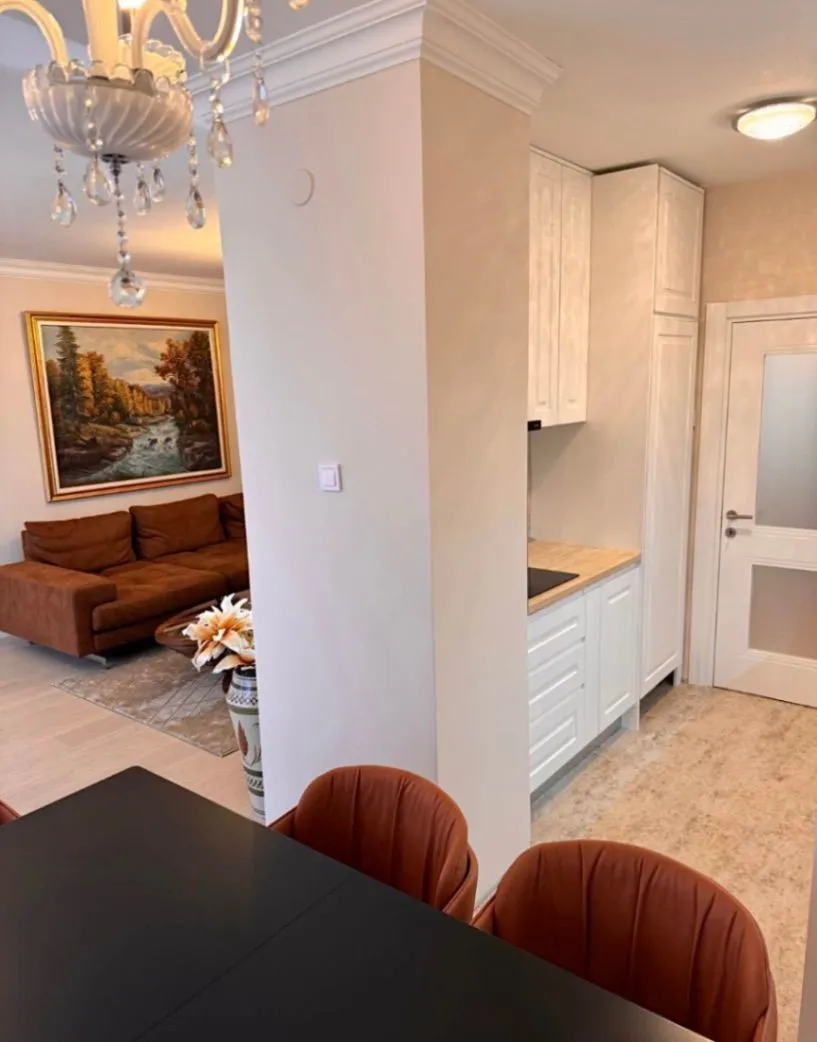 Izdavanje, trosoban stan, 95m², Preko Morače, Podgorica
