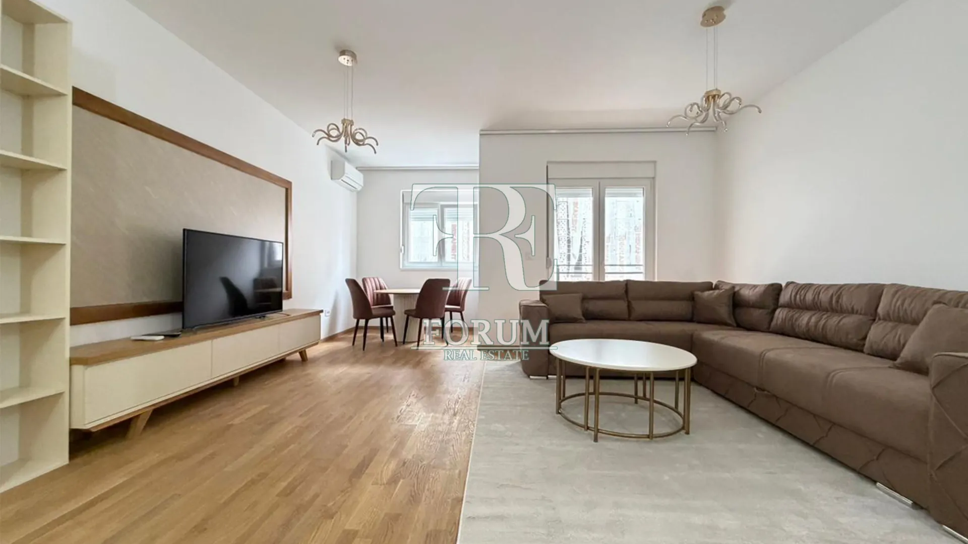 Izdavanje, dvosoban stan, 81m², Stari Aerodrom, Podgorica