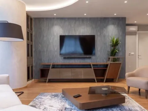 Izdavanje, dvosoban stan, 78m², Centar, Novi Sad - image 2