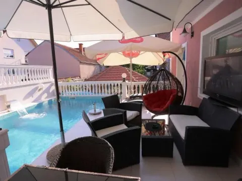 Prodaja, kuća, 332m², Pantelej, Niš - image 10