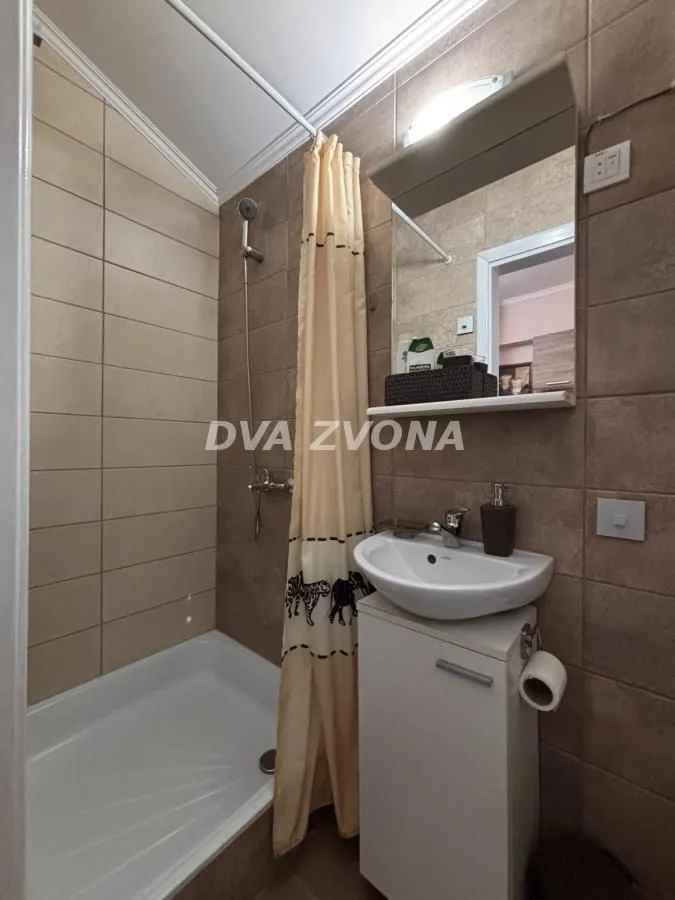 Prodaja, kuća, 140m², Banja Vrdnik, Irig