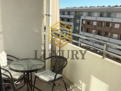 Prodaja, jednosoban stan, 49m², Central Point, Podgorica - image 9