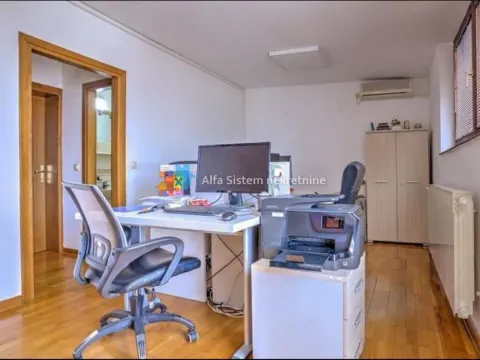 Rent, house, 540m², Zvezdara Sve Podlokacije, Beograd - image 20