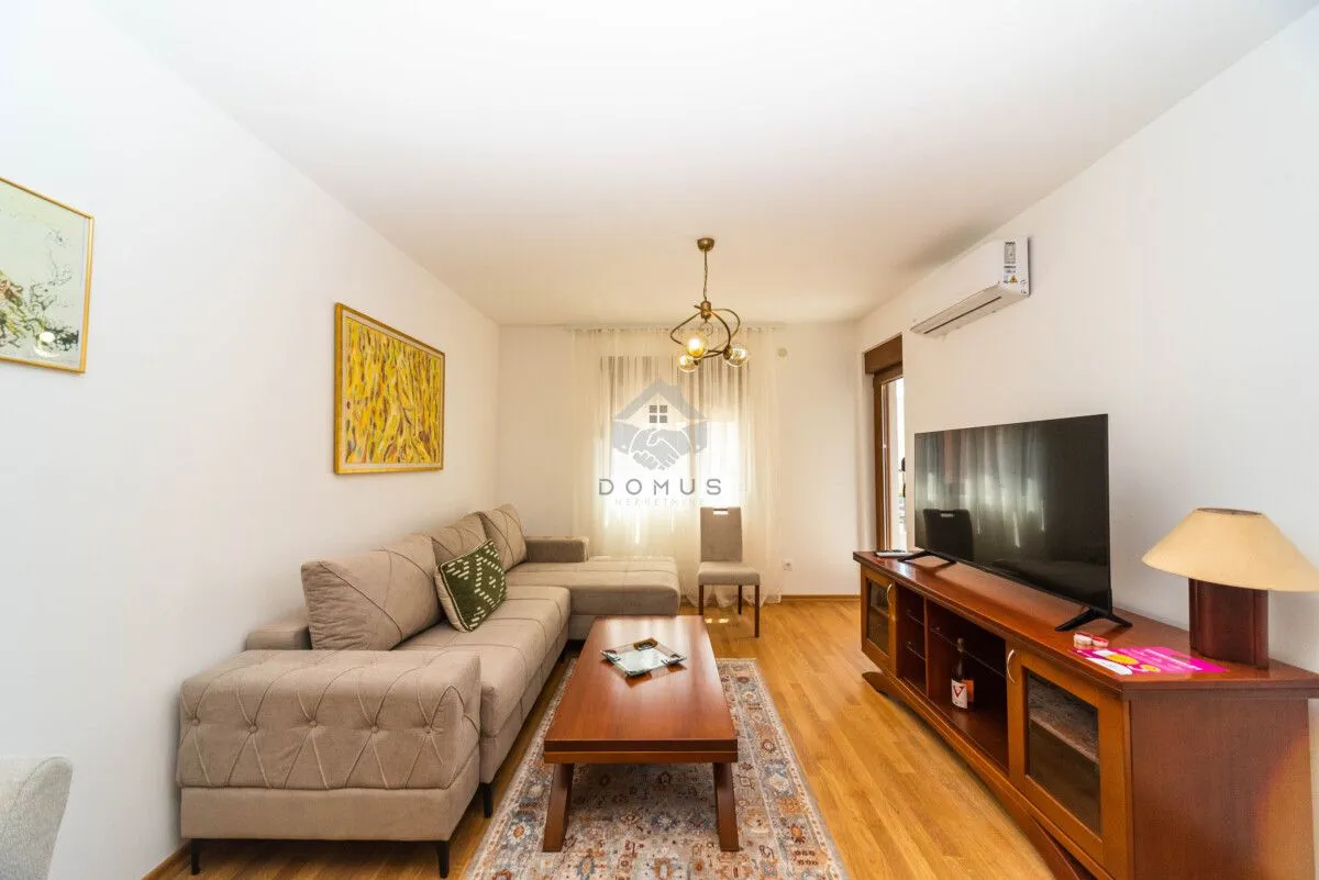 Rent, one bedroom apartment, 40m², Stari Aerodrom, Podgorica