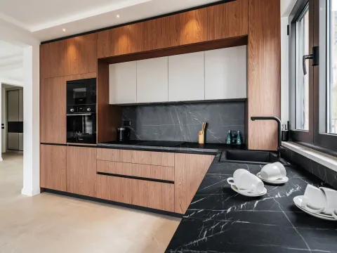 Prodaja, kuća, 318m², Reževići, Budva - image 25