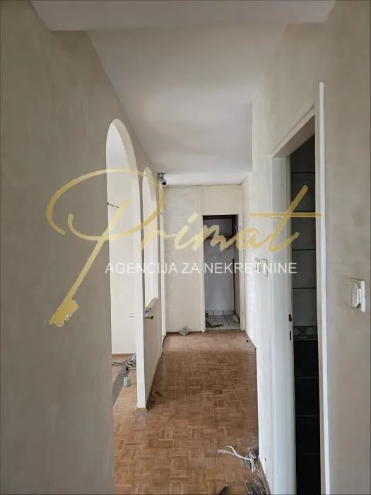 Prodaja, četvorosoban stan, 101m², Novi Beograd Sve Podlokacije, Beograd