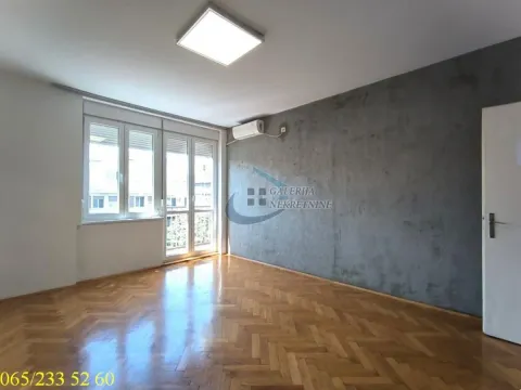 Prodaja, dvosoban stan, 68m², Stari Grad, Beograd - image 9