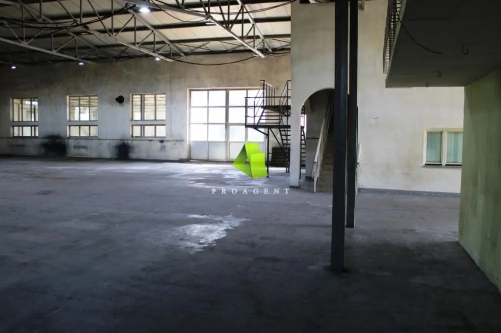 Rent, office space, 1500m², Crveni Krst, Niš