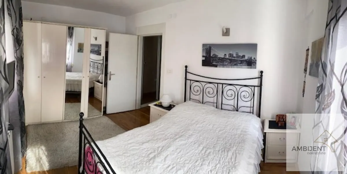 Prodaja, četvorosoban stan, 160m², Vračar Hram, Vračar Sve Podlokacije