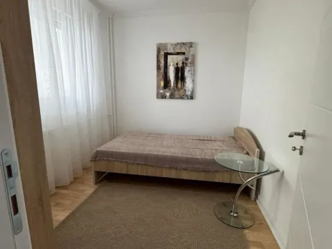 Rent, two bedroom apartment, 120m², Savski Venac, Beograd - image 7
