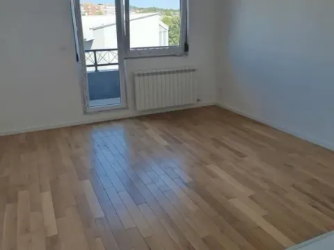 Sale, two bedroom apartment, 54m², Dušanovac, Voždovac Sve Podlokacije