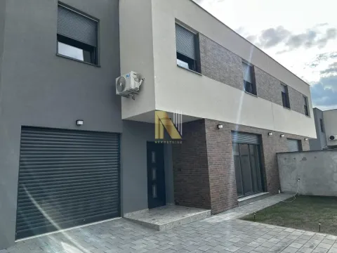 Kuća in Klisa