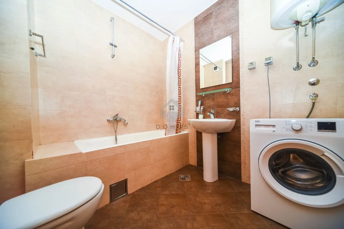 Prodaja, dvosoban stan, 64m², Stari Aerodrom, Podgorica