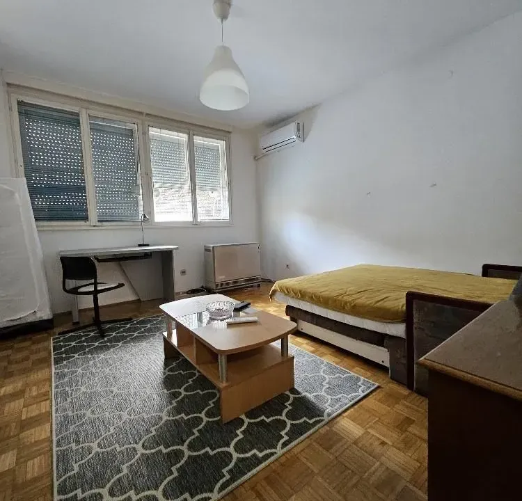 Rent, one bedroom apartment, 31m², Višnjička Banja, Palilula Sve Podlokacije