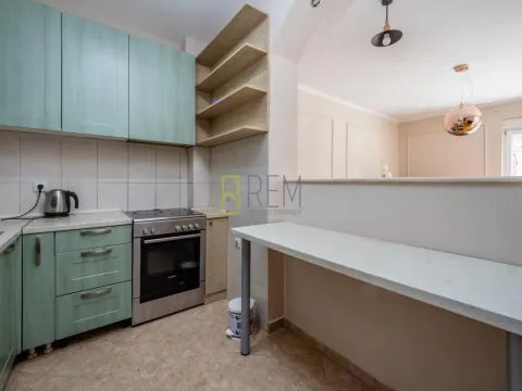 Prodaja, dvosoban stan, 70m², Cetinje, Crna Gora - image 4