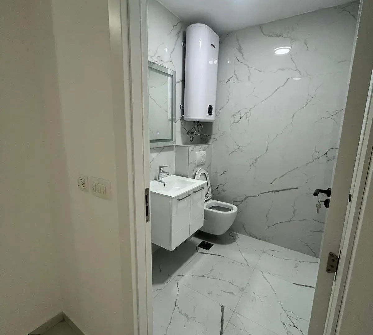 Prodaja, stan, 110m², Bar, Crna Gora