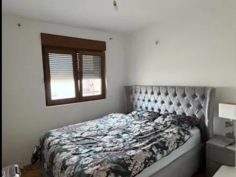 Prodaja, jednosoban stan, 39m², Stari Aerodrom, Podgorica - image 4