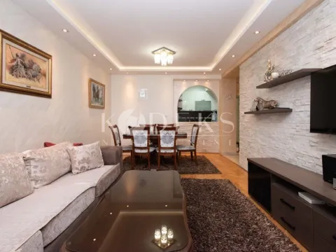 Sale, two bedroom apartment, 74m², Stara Varoš, Podgorica - image 3