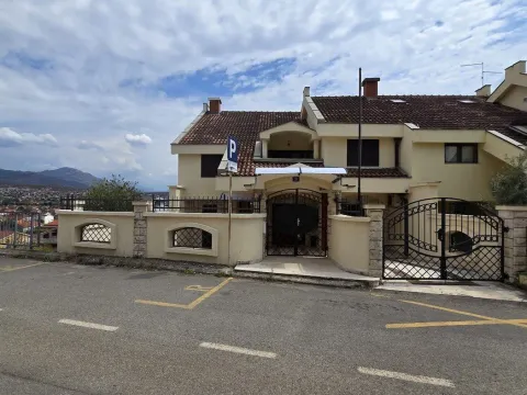 Rent, office space, 280m², Gorica C, Podgorica - image 4