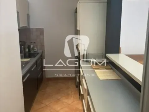 Rent, four bedroom apartment, 156m², Vračar Centar, Vračar Sve Podlokacije - image 5