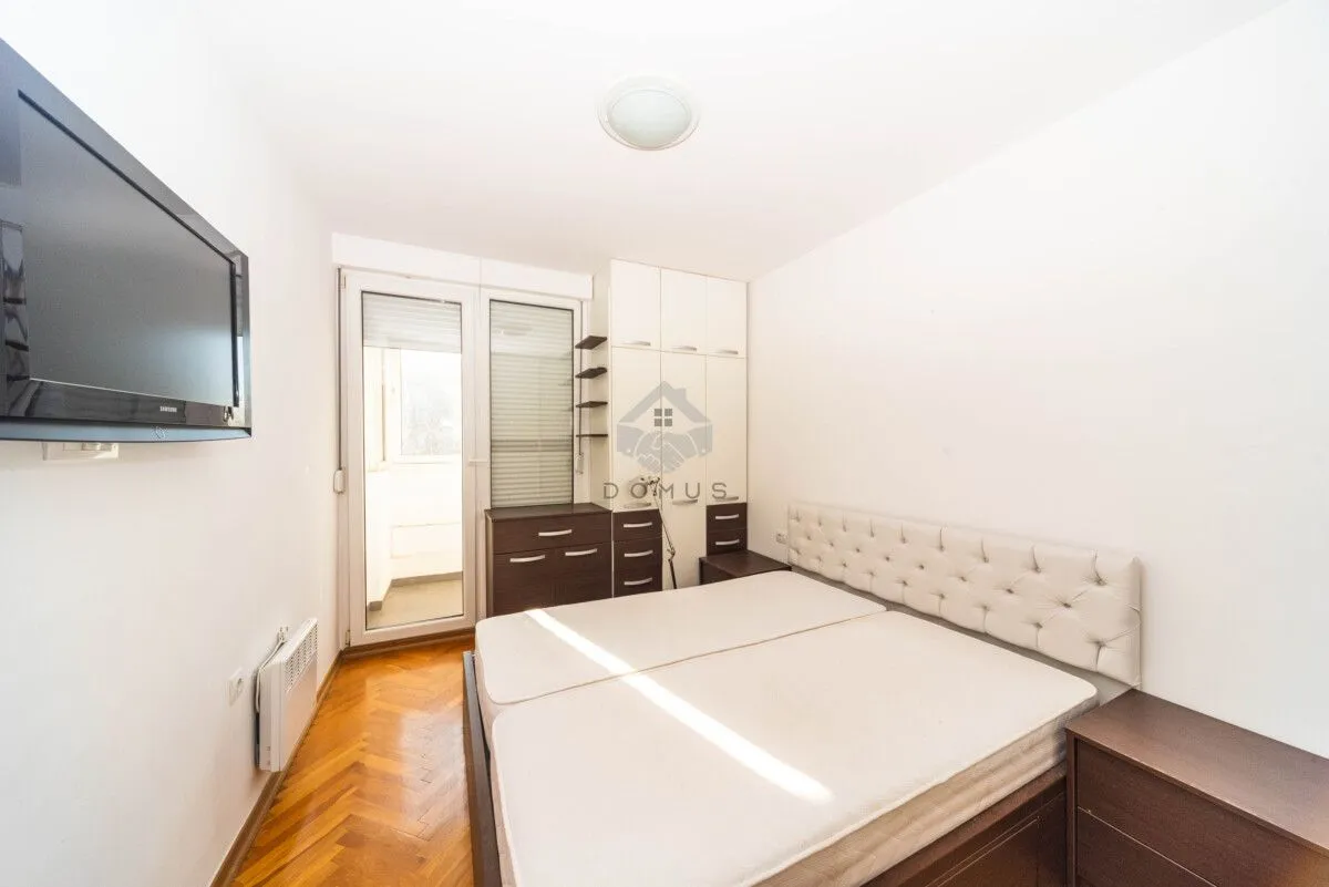 Rent, two bedroom apartment, 80m², Blok 9, Podgorica