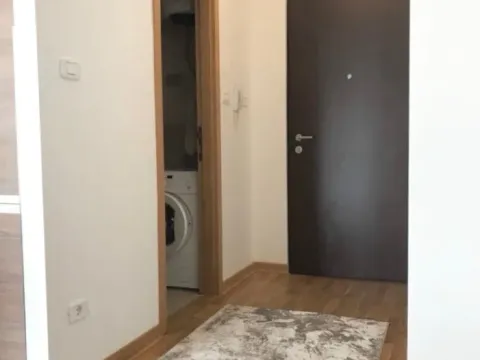 Izdavanje, garsonjera, 31m², City Kvart, Podgorica - image 6