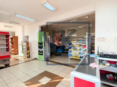 Izdavanje, poslovni prostor, 120m², Stari Aerodrom, Podgorica - image 5