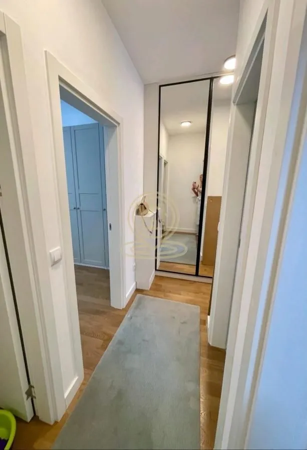 Rent, three bedroom apartment, 61m², Crveni Krst, Beograd