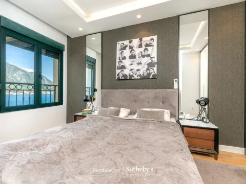 Sale, two bedroom apartment, 85m², Dobrota, Kotor - image 13