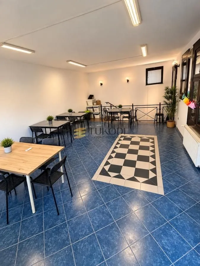 Rent, office space, 350m², Centar, Novi Sad