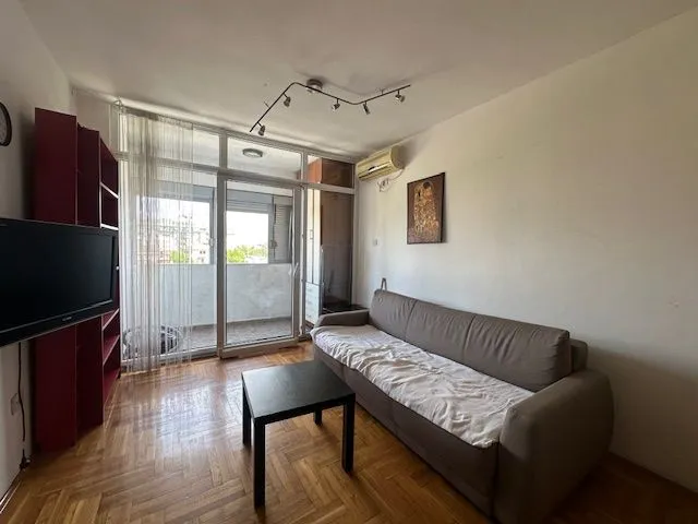 Rent, one bedroom apartment, 50m², 1 maj, Podgorica