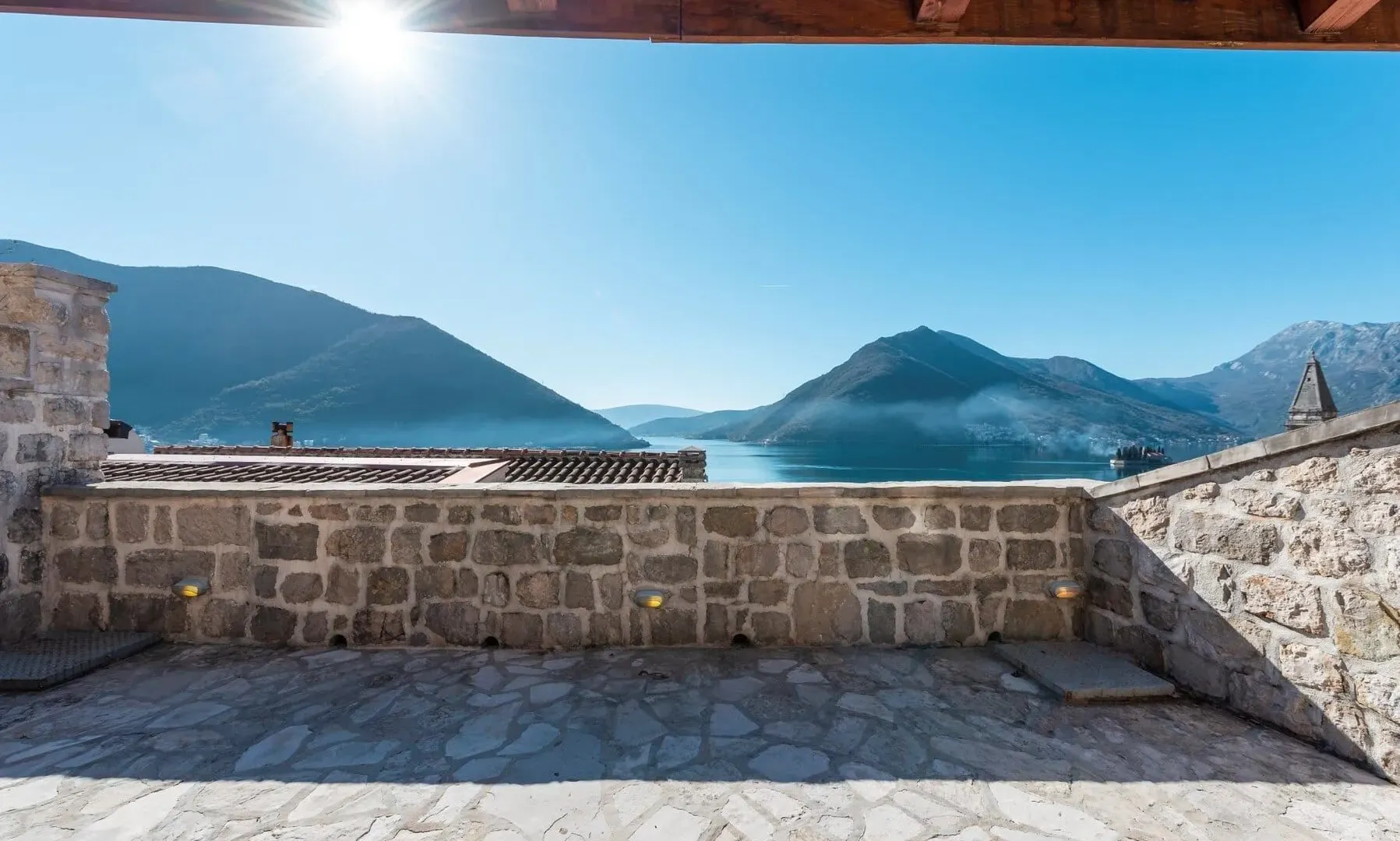 Sale, two bedroom apartment, 87m², Perast, Kotor
