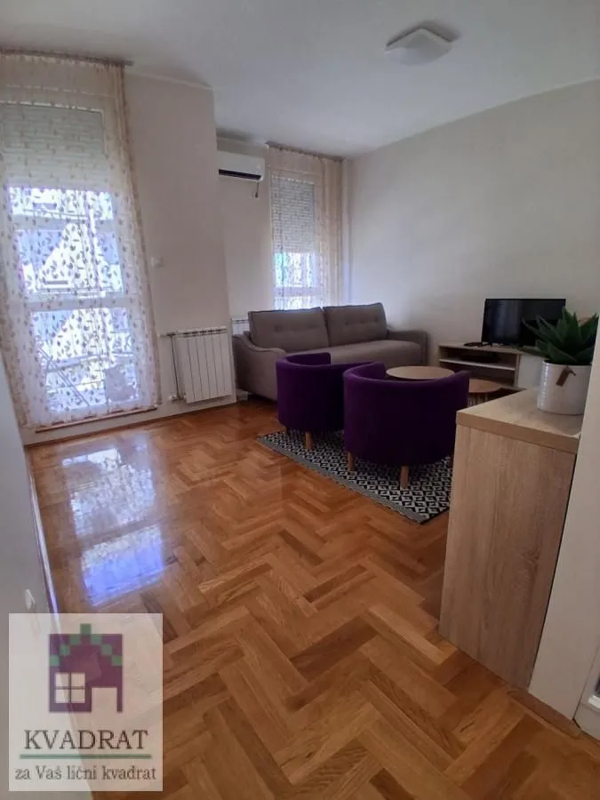 Rent, studio apartment, 33m², Centar, Novi Sad