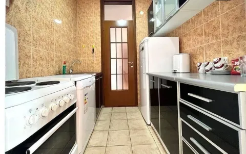 Izdavanje, dvosoban stan, 78m², Stari Aerodrom, Podgorica - image 3