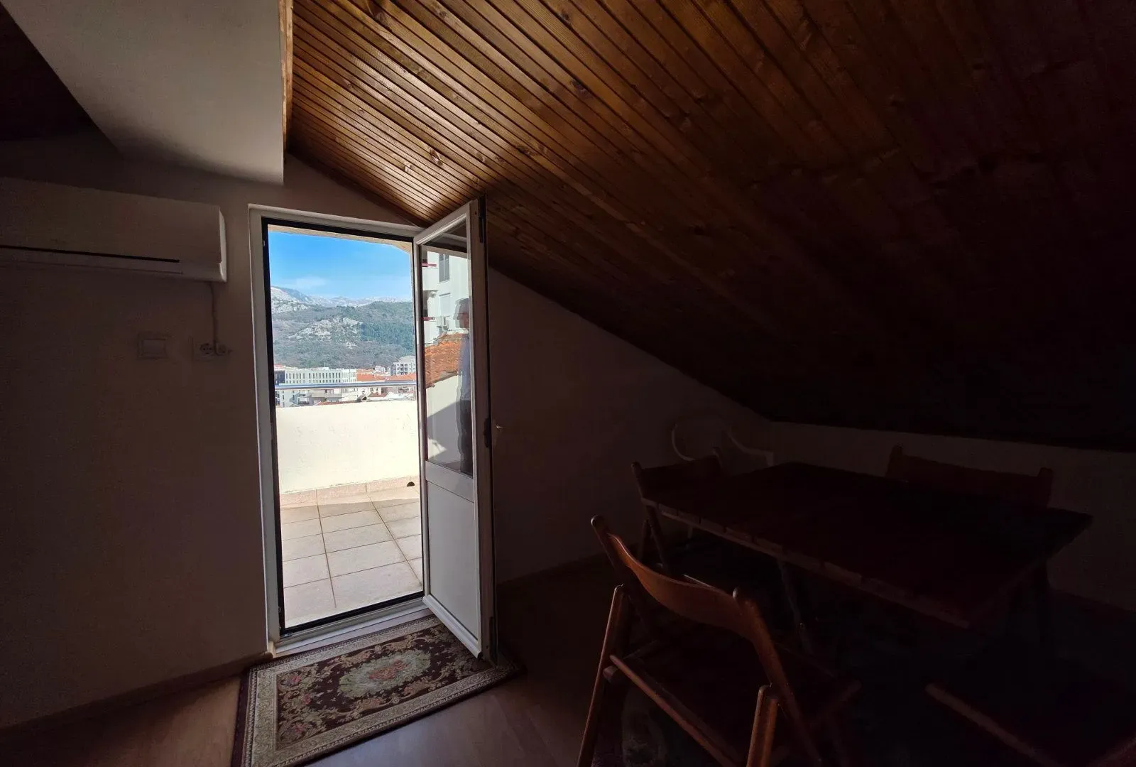 Prodaja, dvosoban stan, 120m², Budva, Crna Gora