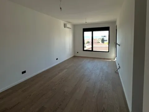 Prodaja, jednosoban stan, 47m², Donja Gorica, Podgorica - image 2