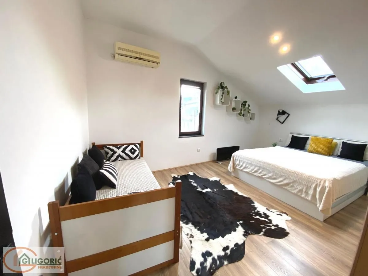 Prodaja, stan, 170m², Kosančićev Venac, Beograd