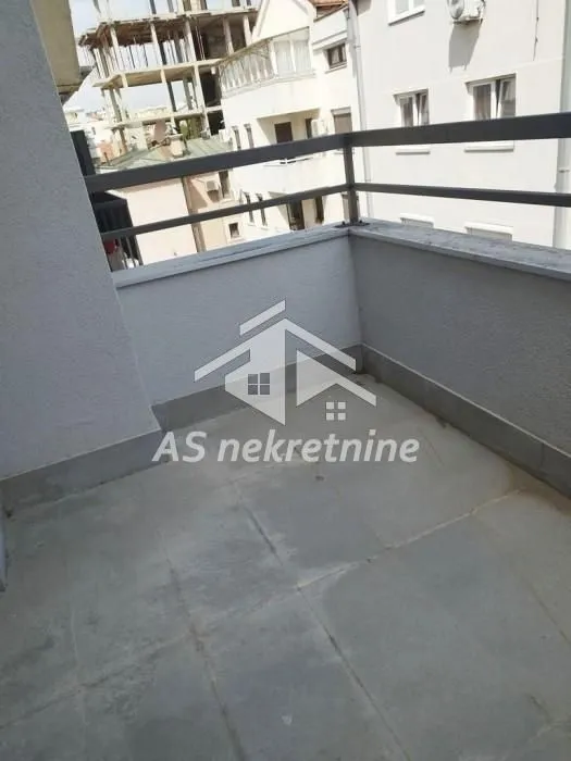 Prodaja, četvorosoban stan, 132m², Lekino Brdo, Voždovac Sve Podlokacije