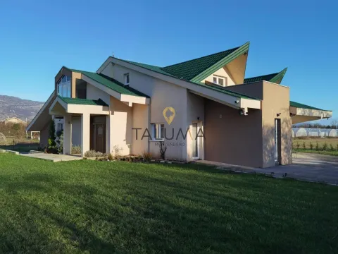 Sale, house, 400m², Grlić, Danilovgrad - image 5