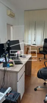 Izdavanje, četvorosoban stan, 204m², Vračar Sve Podlokacije, Beograd - image 17